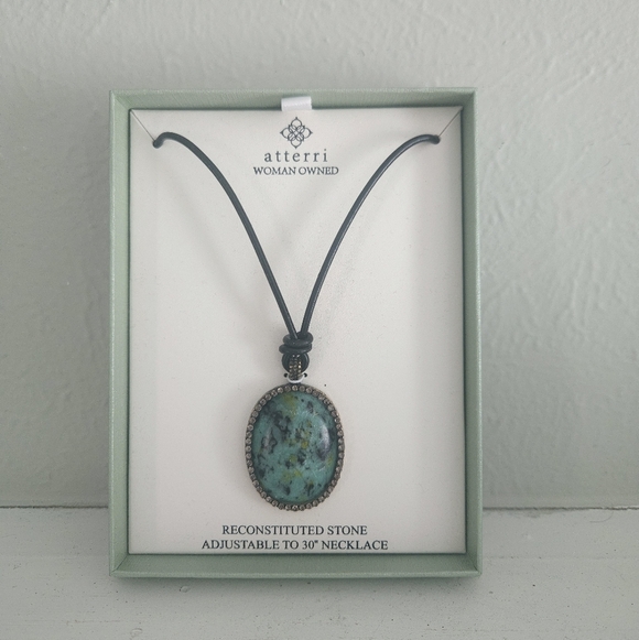 NWT ATTERRI Reconstituted Stone Necklace - Picture 2 of 4